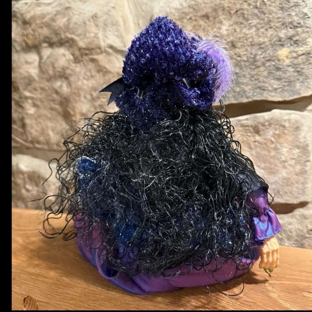 Halloween Witch Shelf Sitter Large 20